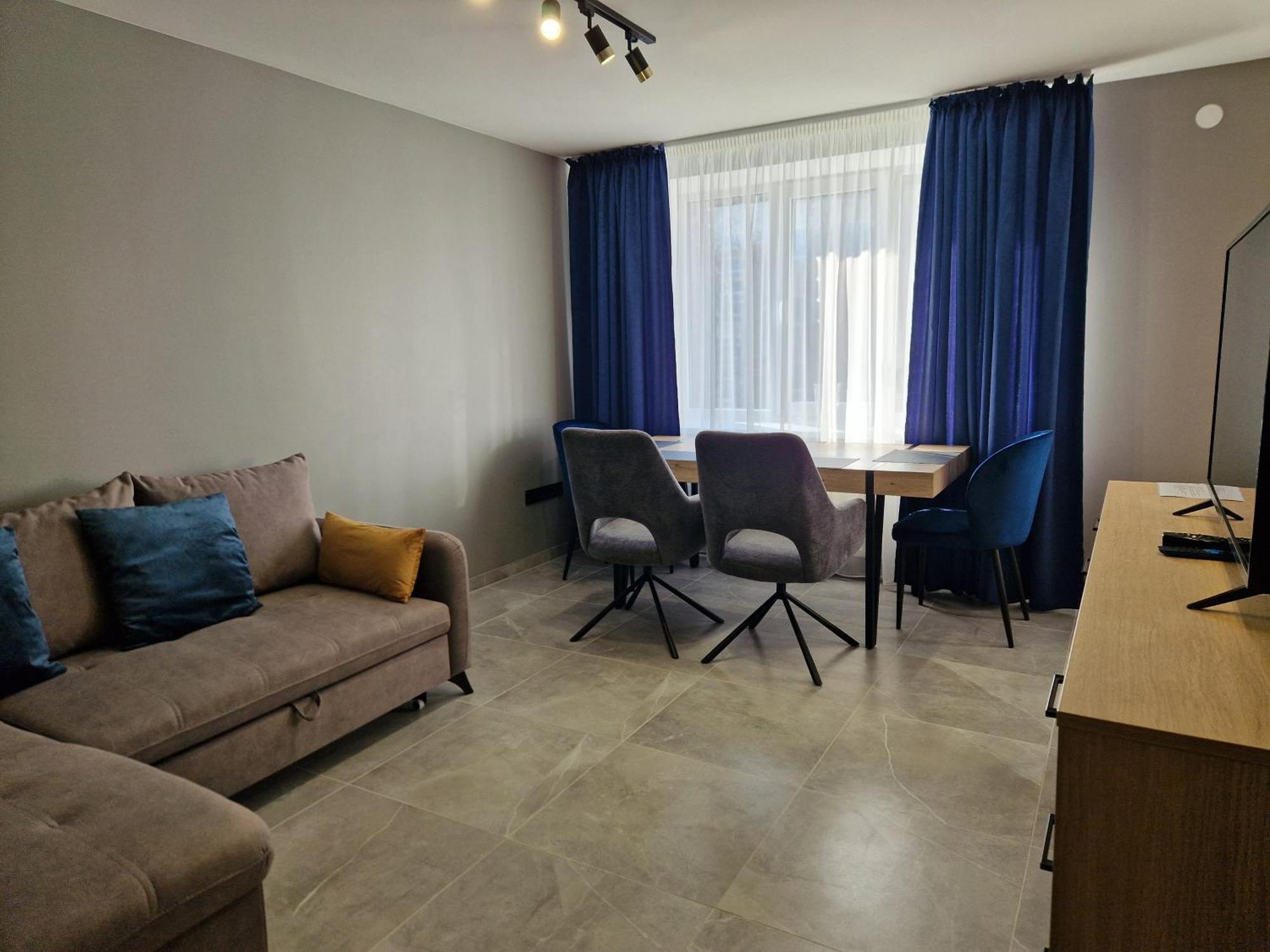 Vin Service Atbrivosanas Alley 119 Rēzekne المظهر الخارجي الصورة